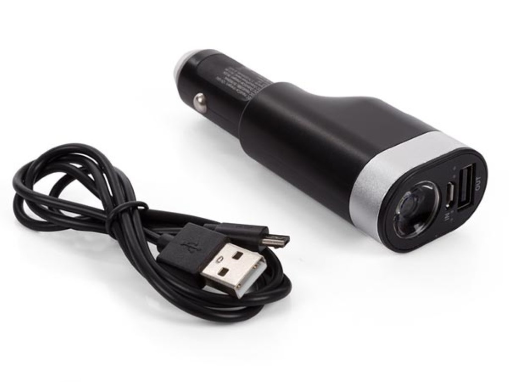 CHARGEUR DE VOITURE 6 EN 1 POWER BANK TORCHE LED COUPE-CEINTURE MARTEAU BRISE-VITRE 
