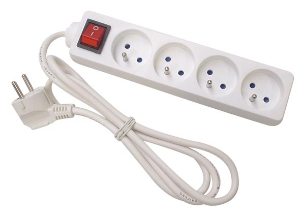 BLOC MULTIPRISE - 5 PRISES - AVEC INTERRUPTEUR - CÂBLE DE 1.5 m - BLANC - TERRE FRANÇAISE