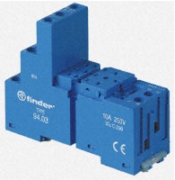 Support 10A 250V, température ambiante -40° à 70°C, pour série 5534, de couleur bleue, raccordement bobine et contacts séparé, étrier métallique, bornes à cage, montage sur panneau ou rail 35mm