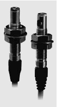 Barrage, 1 m, cylindrique M5 latérale, 12-24 Vc.c., PNP, DO, câble 2 m