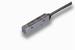 Capteur inductif 40 x 8 x 8 mm 8x8 flush 2 mm PNP à fermeture (NO) 3000 Hz Zinc Moulé sous pression Face sensible PBT